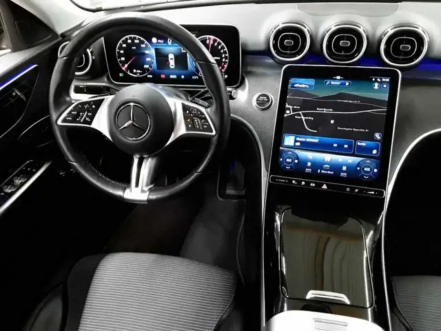 Mercedes-Benz C-Class view 10
