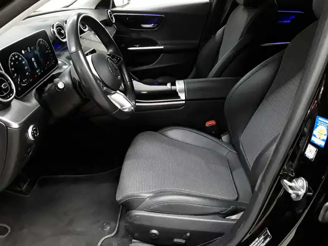 Mercedes-Benz C-Class view 7