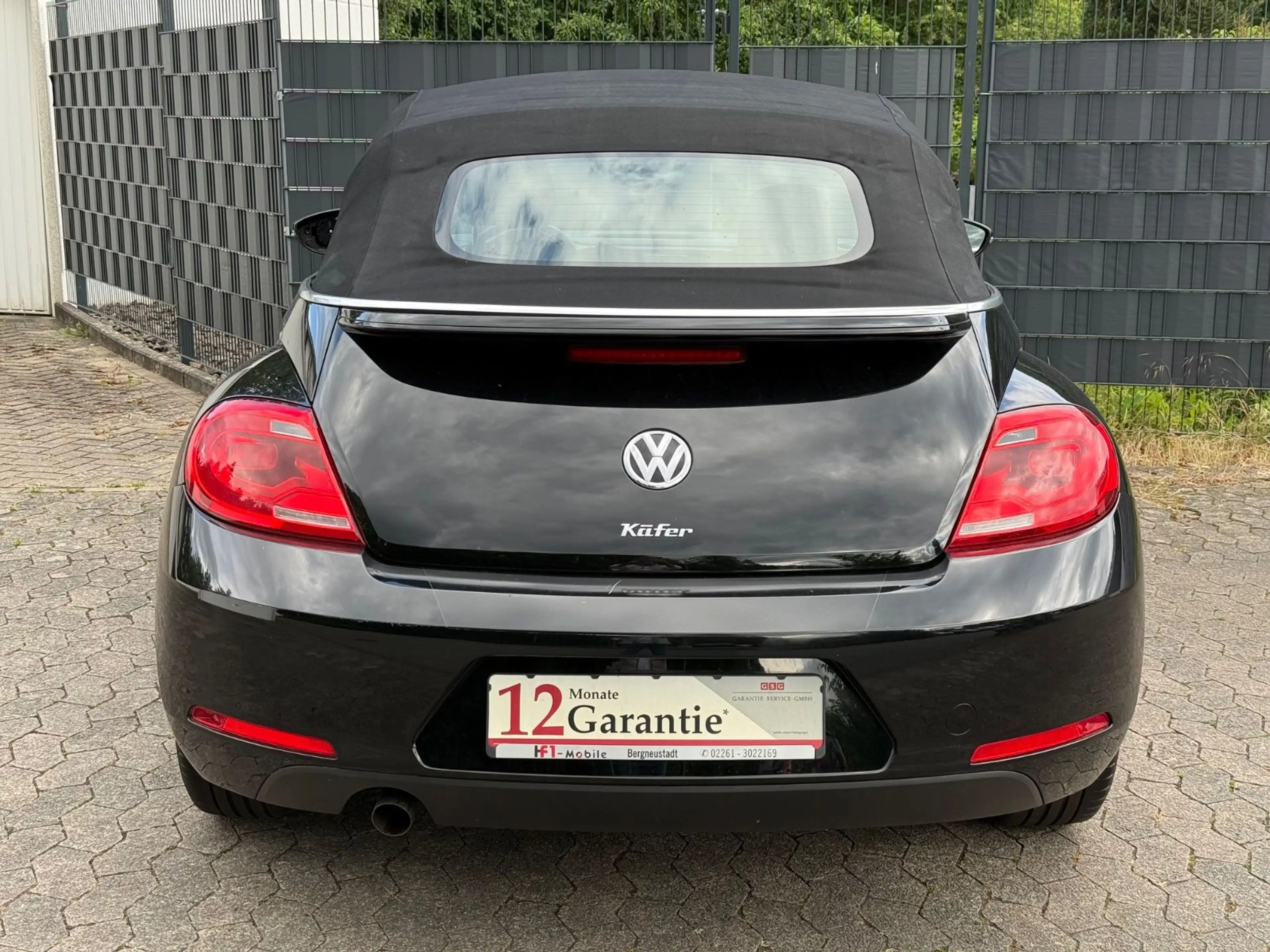 Volkswagen Beetle Cabriolet Basis BMT 1.Hand — photo 6