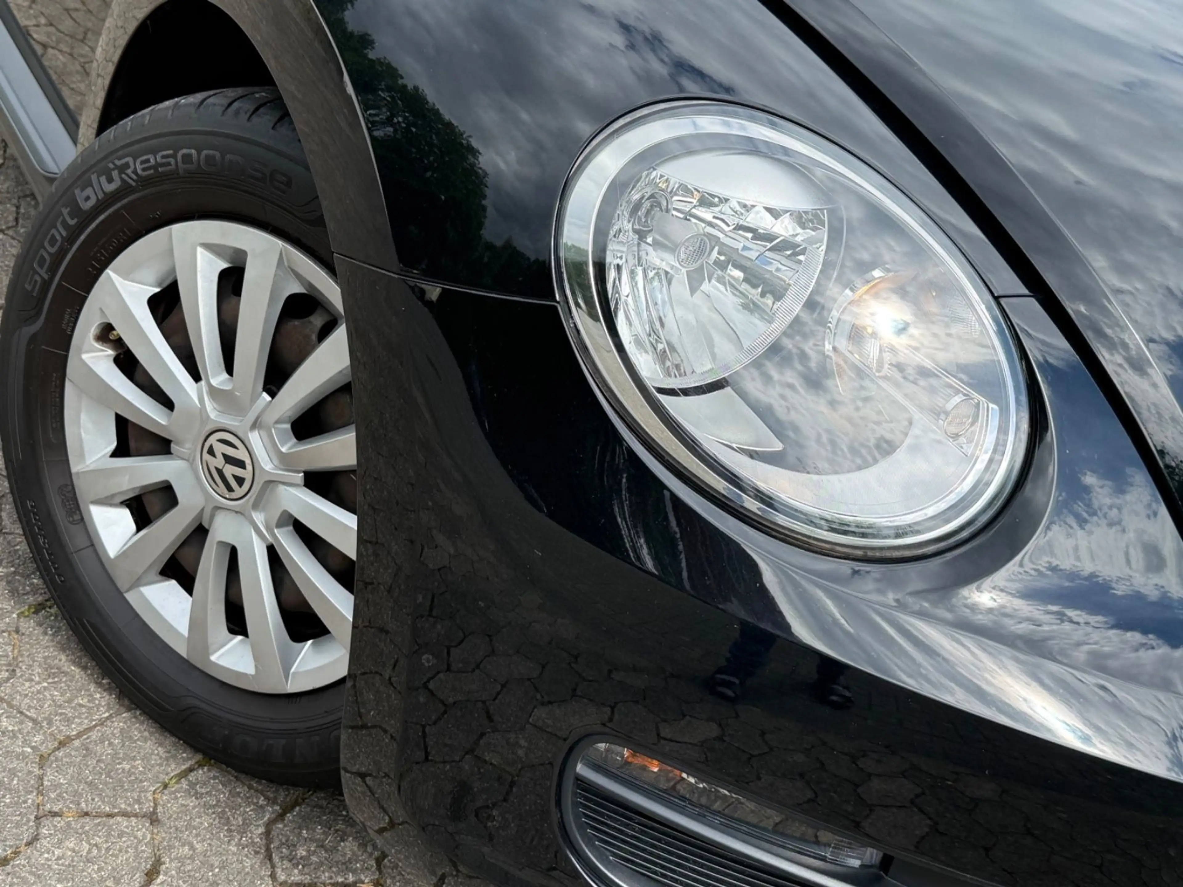 Volkswagen Beetle Cabriolet Basis BMT 1.Hand — photo 5