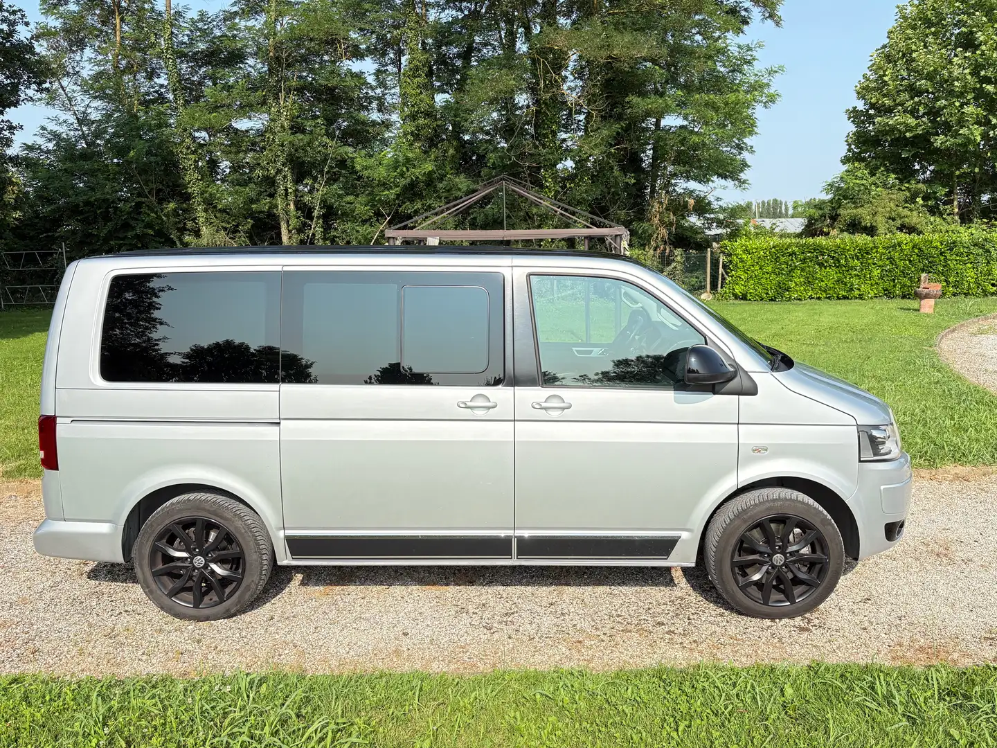 Volkswagen T5 Multivan Multivan 2.0 bitdi Highline 180cv dsg - 2