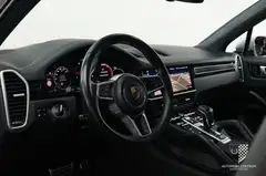 Porsche Cayenne – Ansicht 10