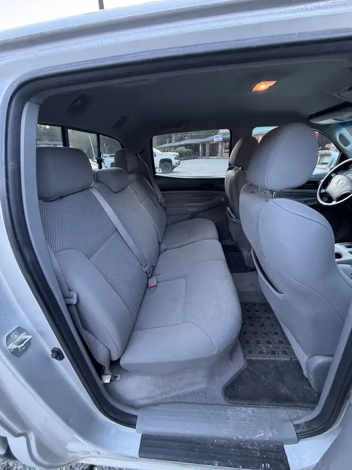 Toyota Tacoma снимка Toyota Tacoma