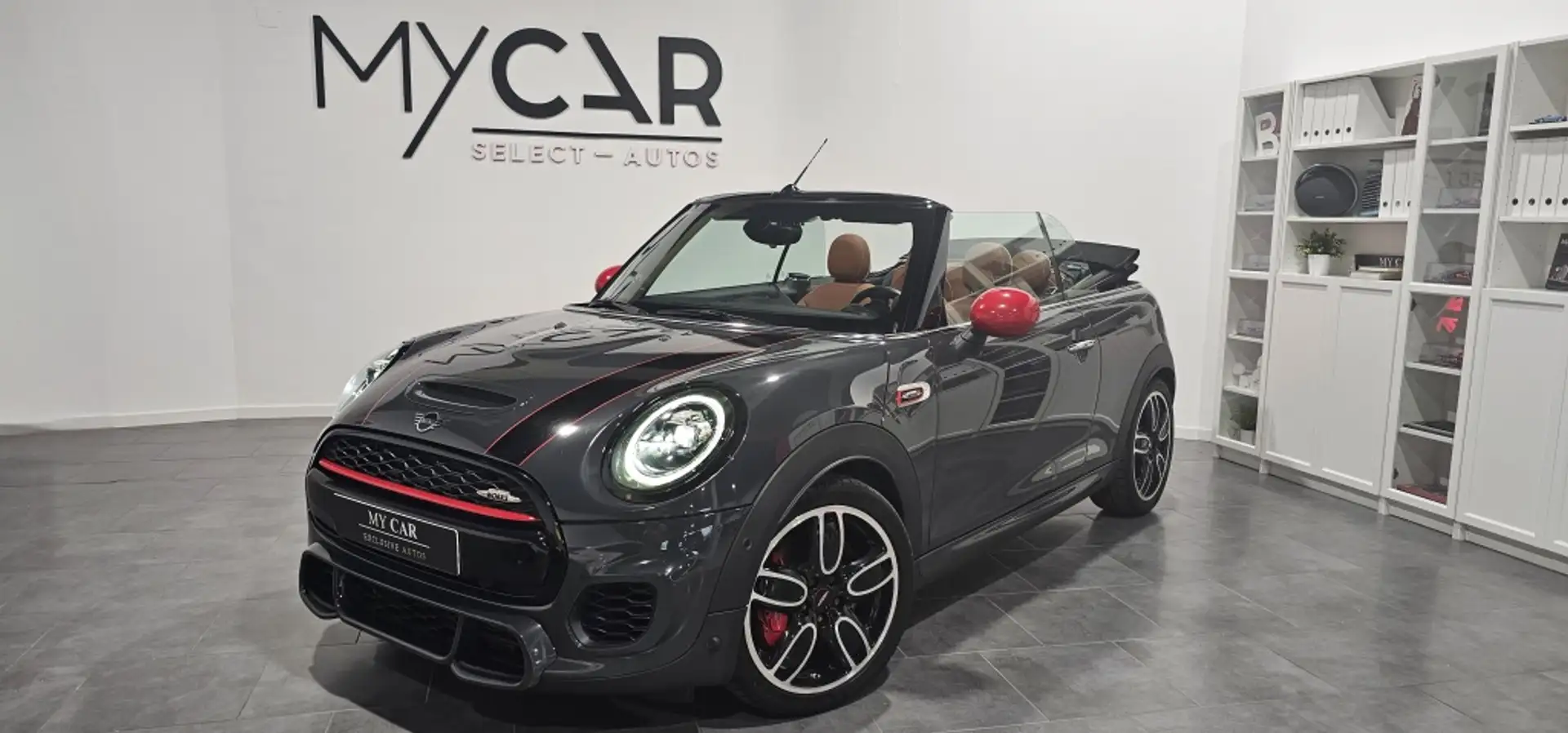 MINI John Cooper Works Cabrio Aut. Gris - 2