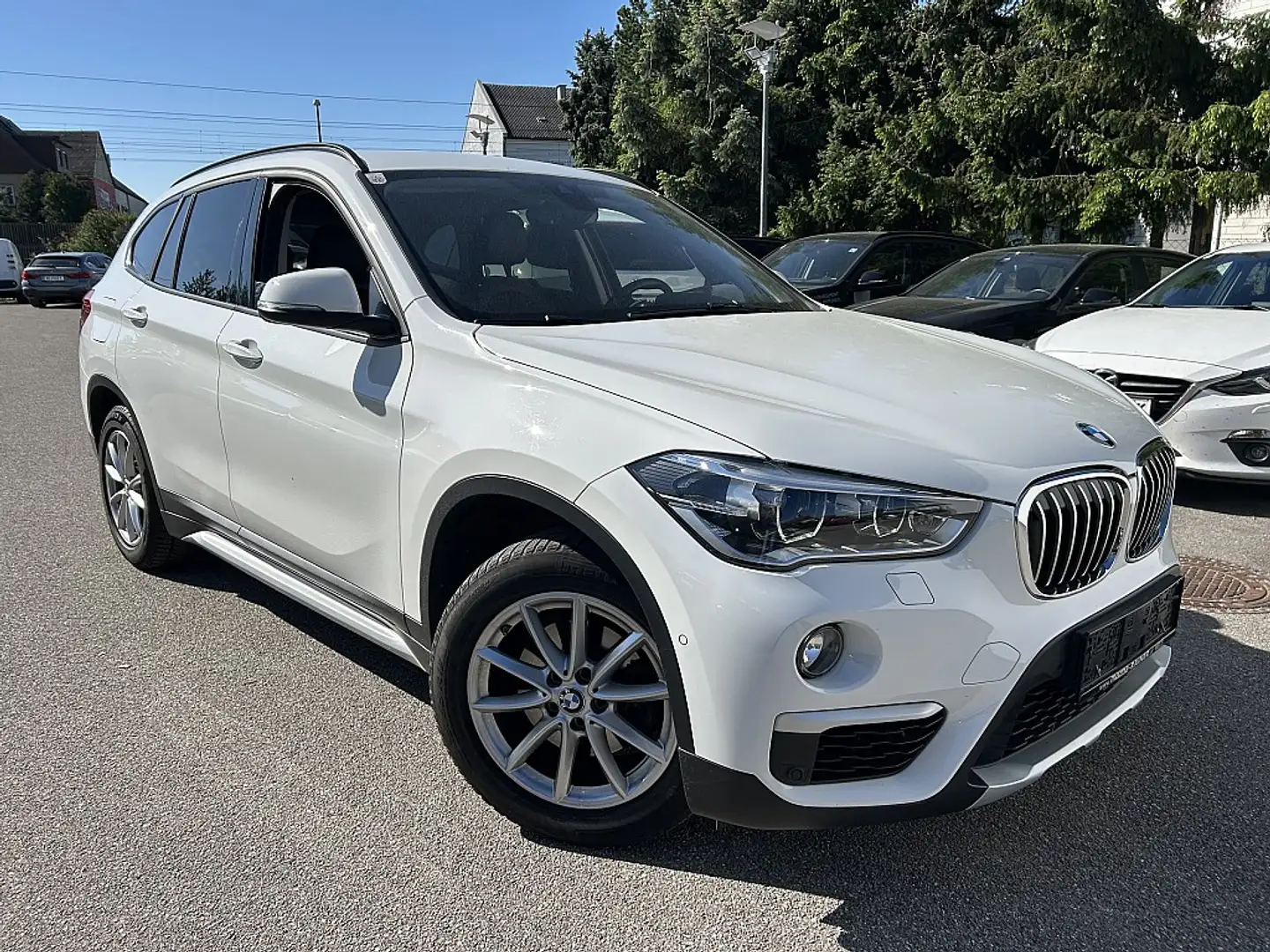 BMW X1 xDrive18d xLine Aut. / NAVI Blanc - 1