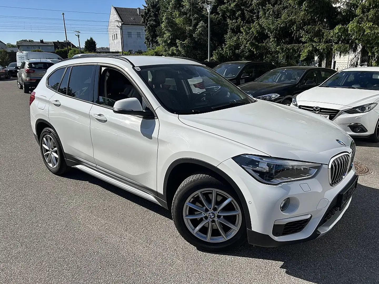 BMW X1 xDrive18d xLine Aut. / NAVI Blanc - 2