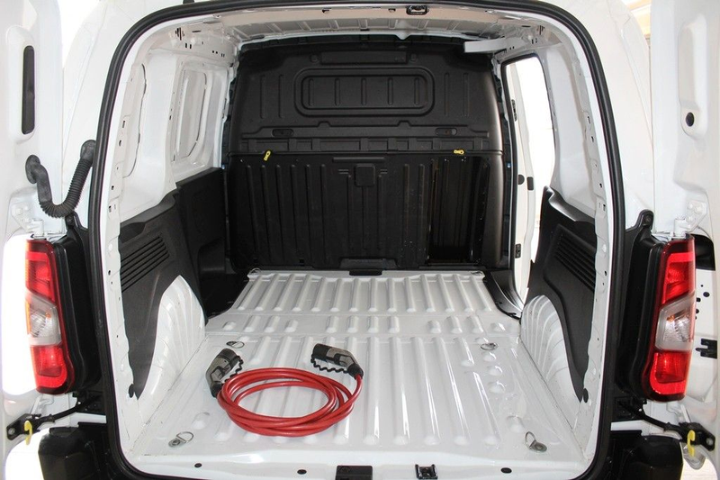 Peugeot Partner E-Partner Premium L1 136 *NAV*PDC*11KW*3-Sitz* — photo 14