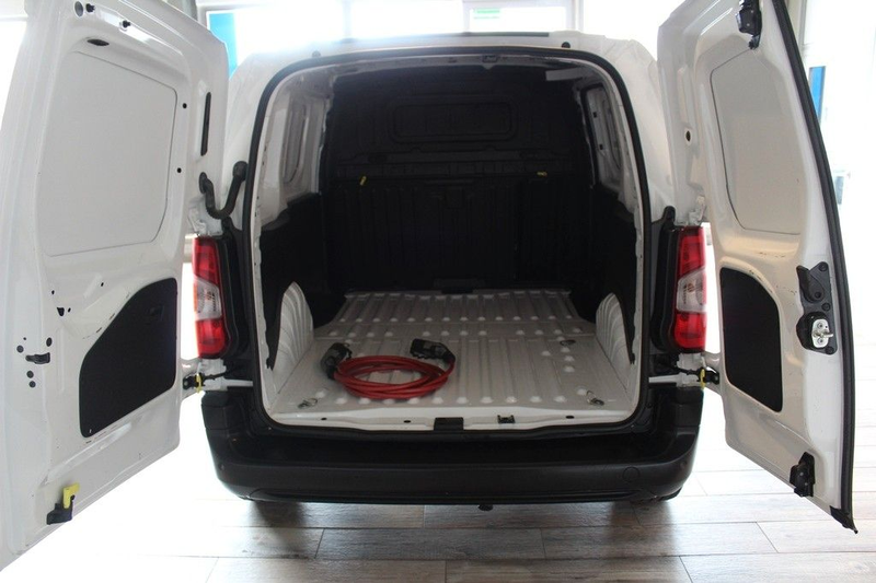 Peugeot Partner E-Partner Premium L1 136 *NAV*PDC*11KW*3-Sitz* — photo 9