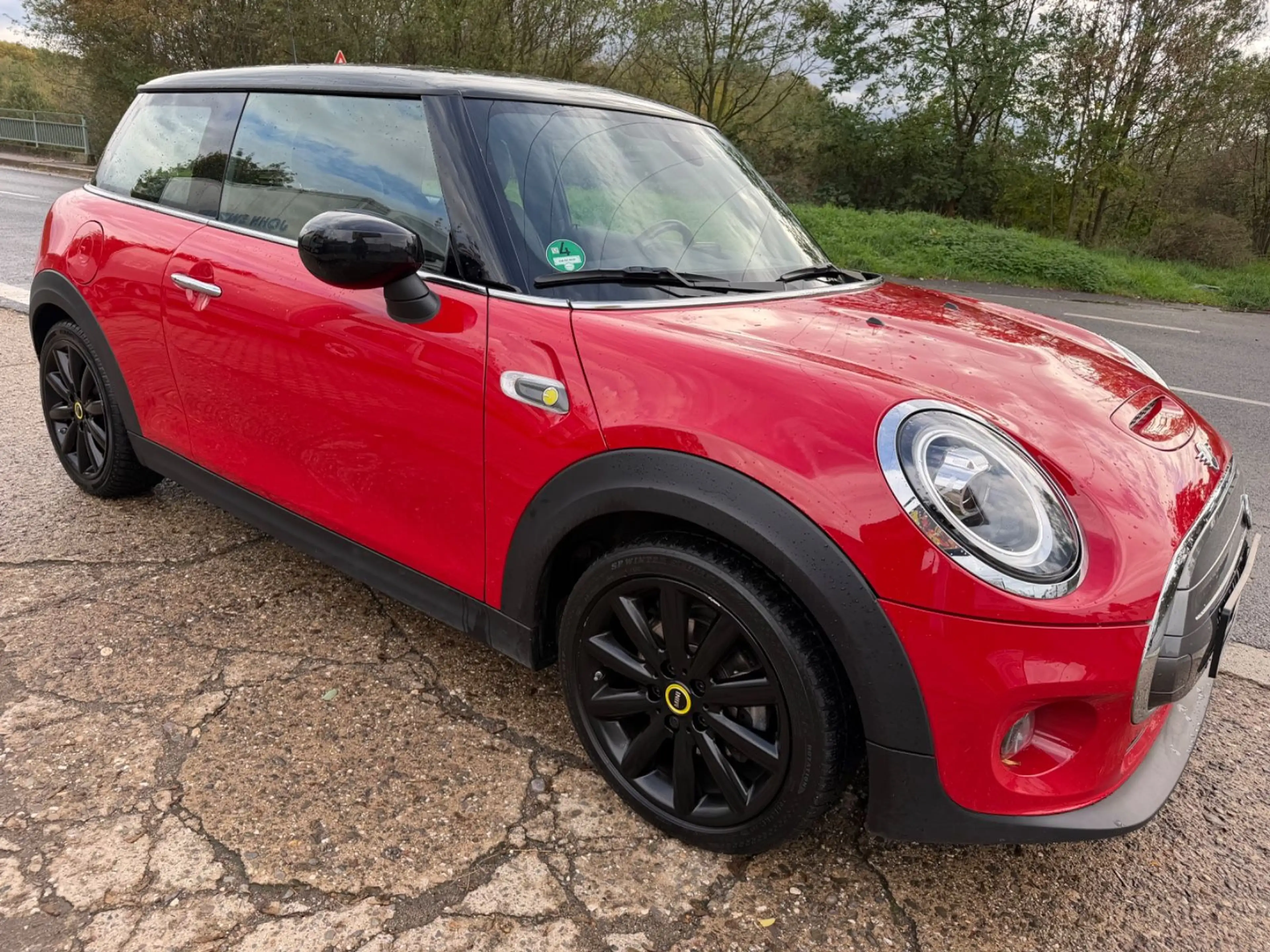 MINI Cooper SE Mini 3-trg. Cooper SE Trim M — photo 3