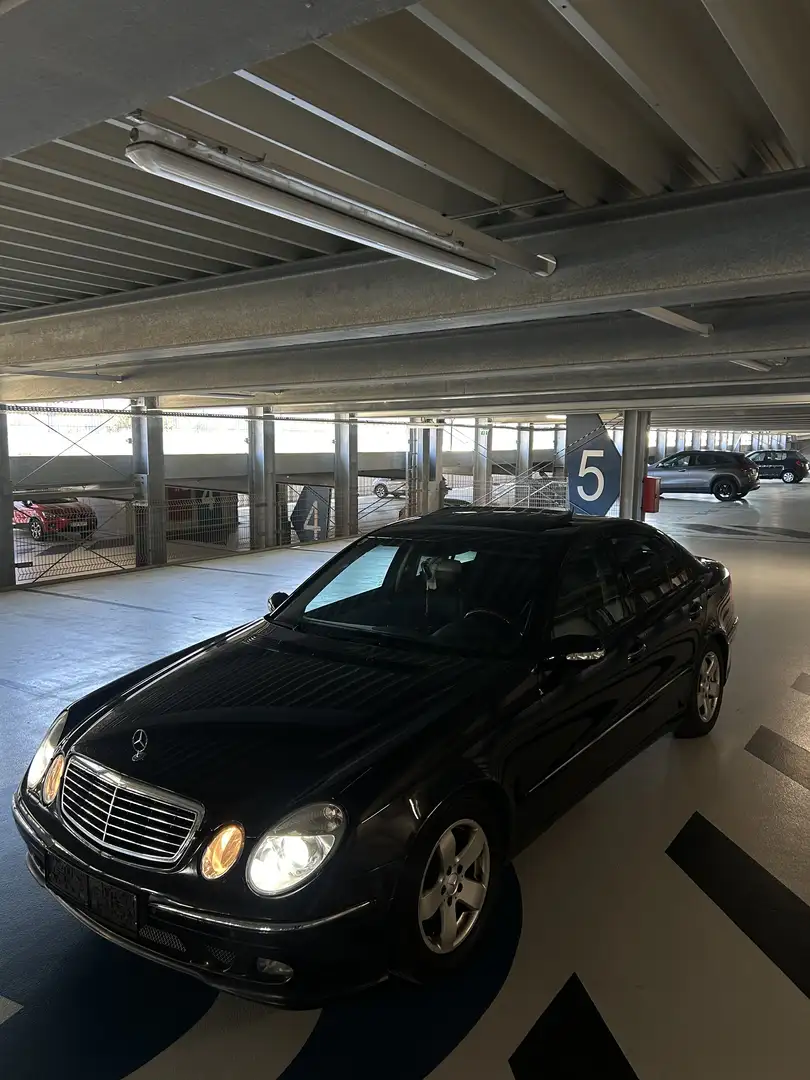 Mercedes-Benz E 320 Avantgarde CDI Aut. - 1