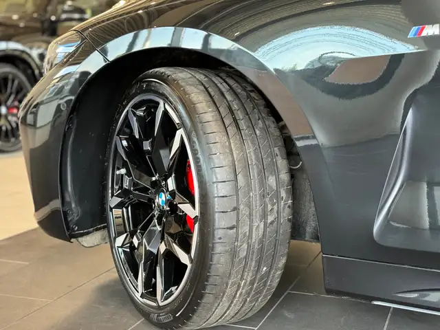 BMW 4 Series view 5
