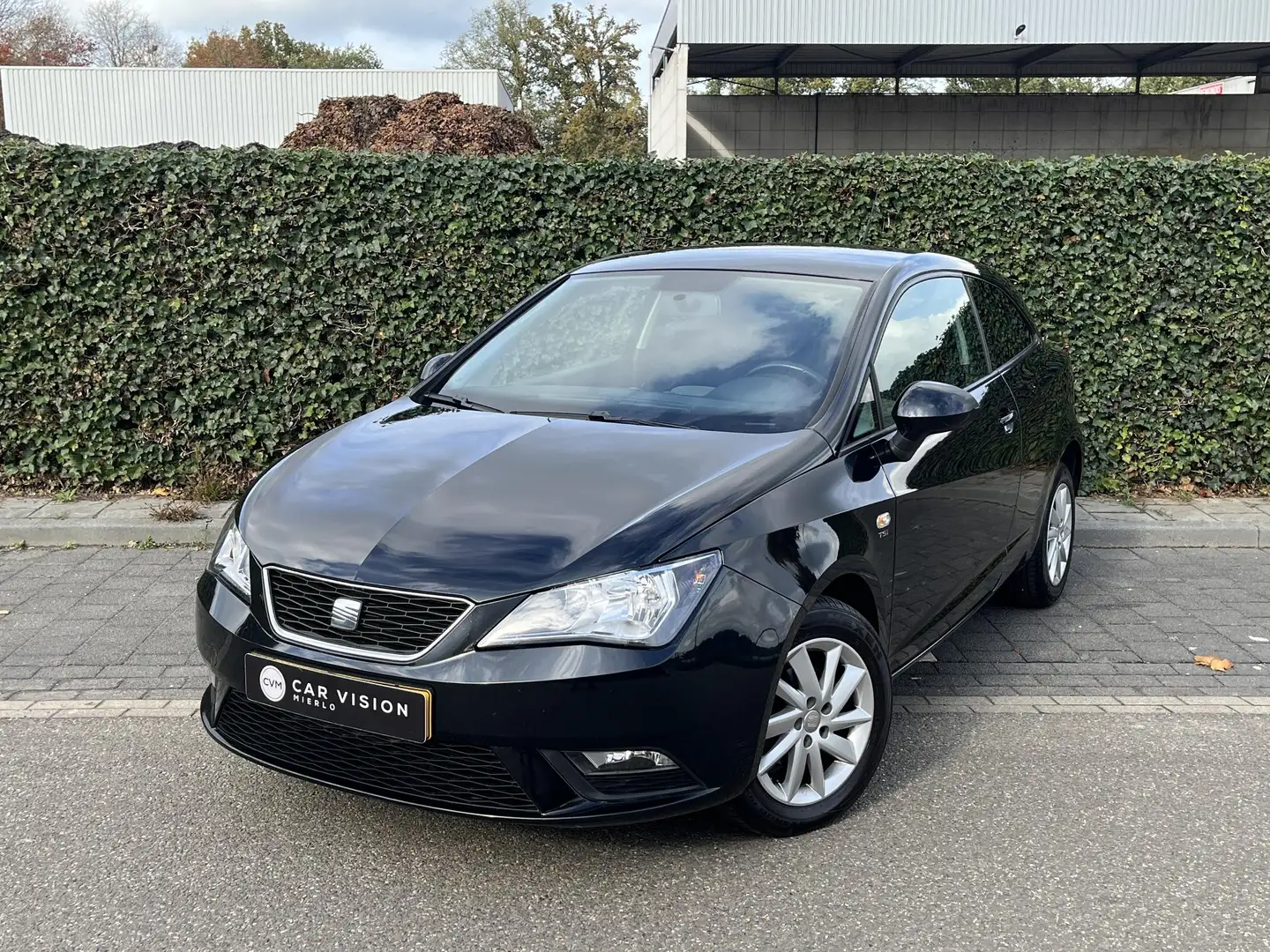 SEAT Ibiza SC 1.2 TSI Sport * Airco * Carplay * Cruise * Gara Zwart - 1