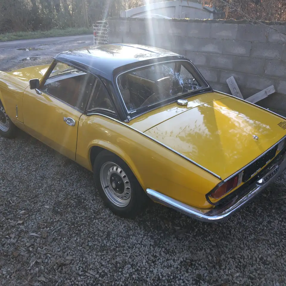 Triumph Spitfire 1500, foto 2