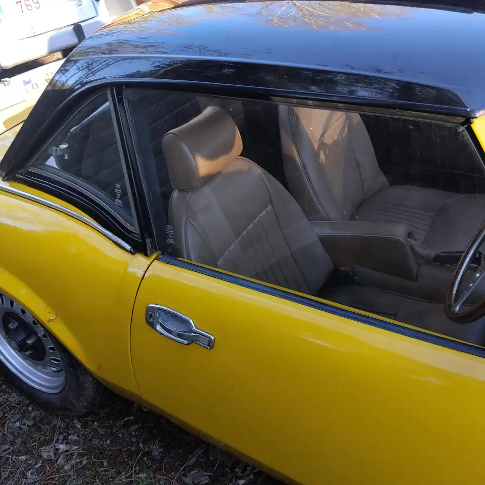 Triumph Spitfire 1500, foto 3