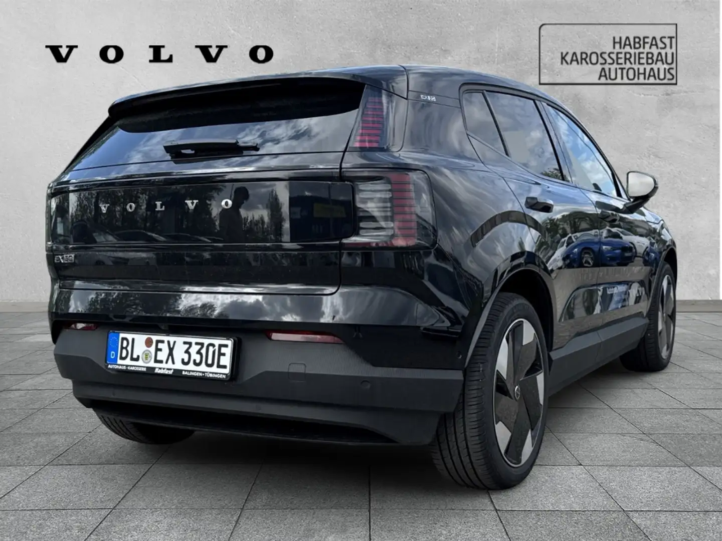 Volvo EX30 Twin Motor Performance Ultra AWD StandHZG Panorama Nero - 2