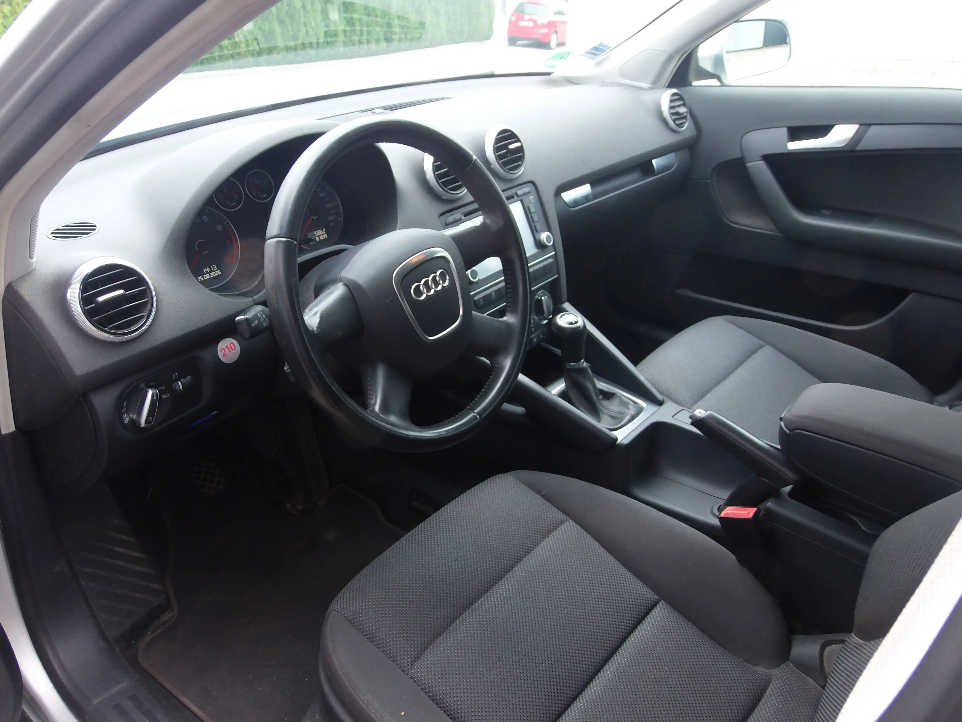 Audi A3 1.4 TFSI Attraction 82 000 KM — photo 8