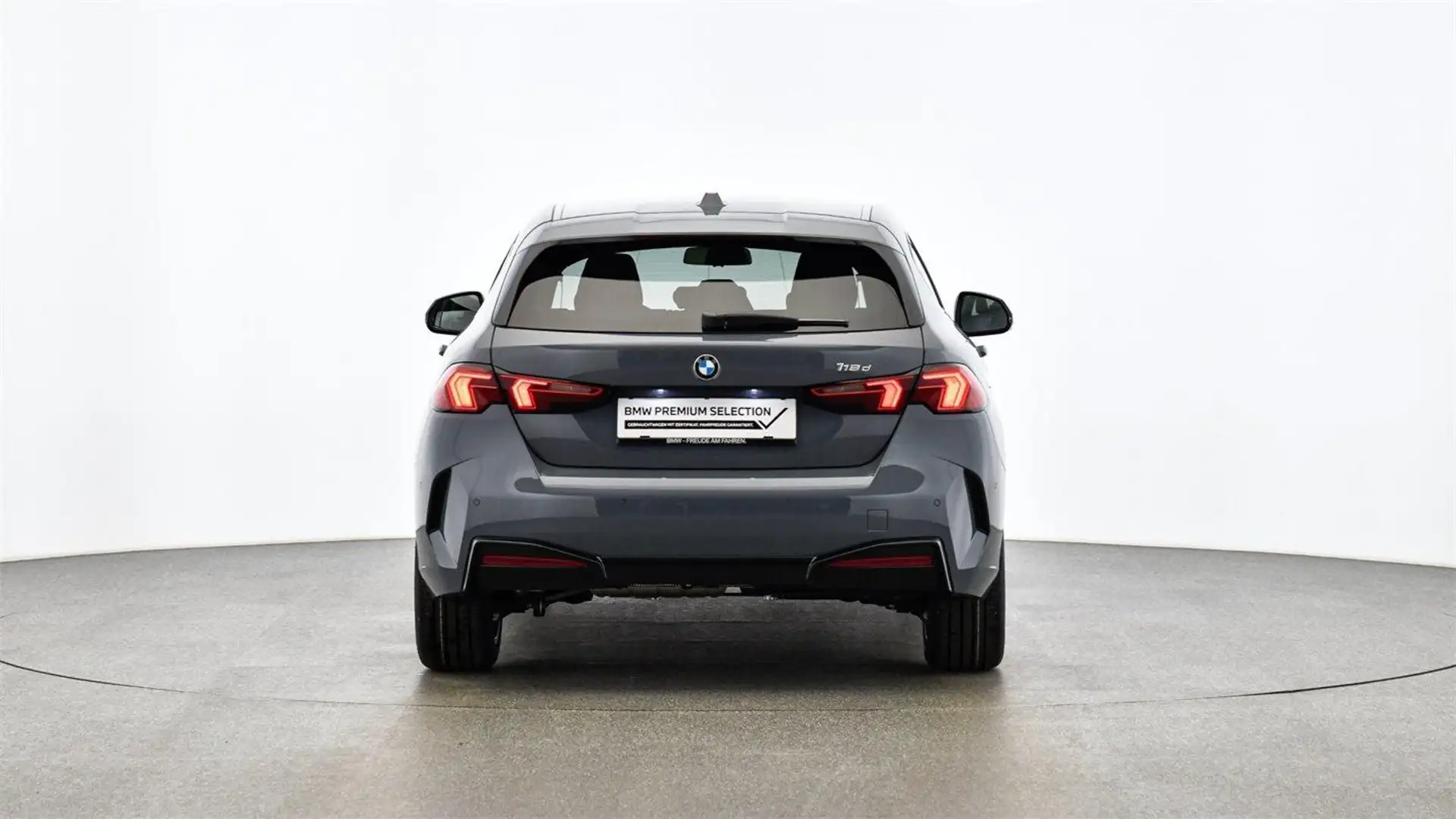 BMW 118 d Grau - 2