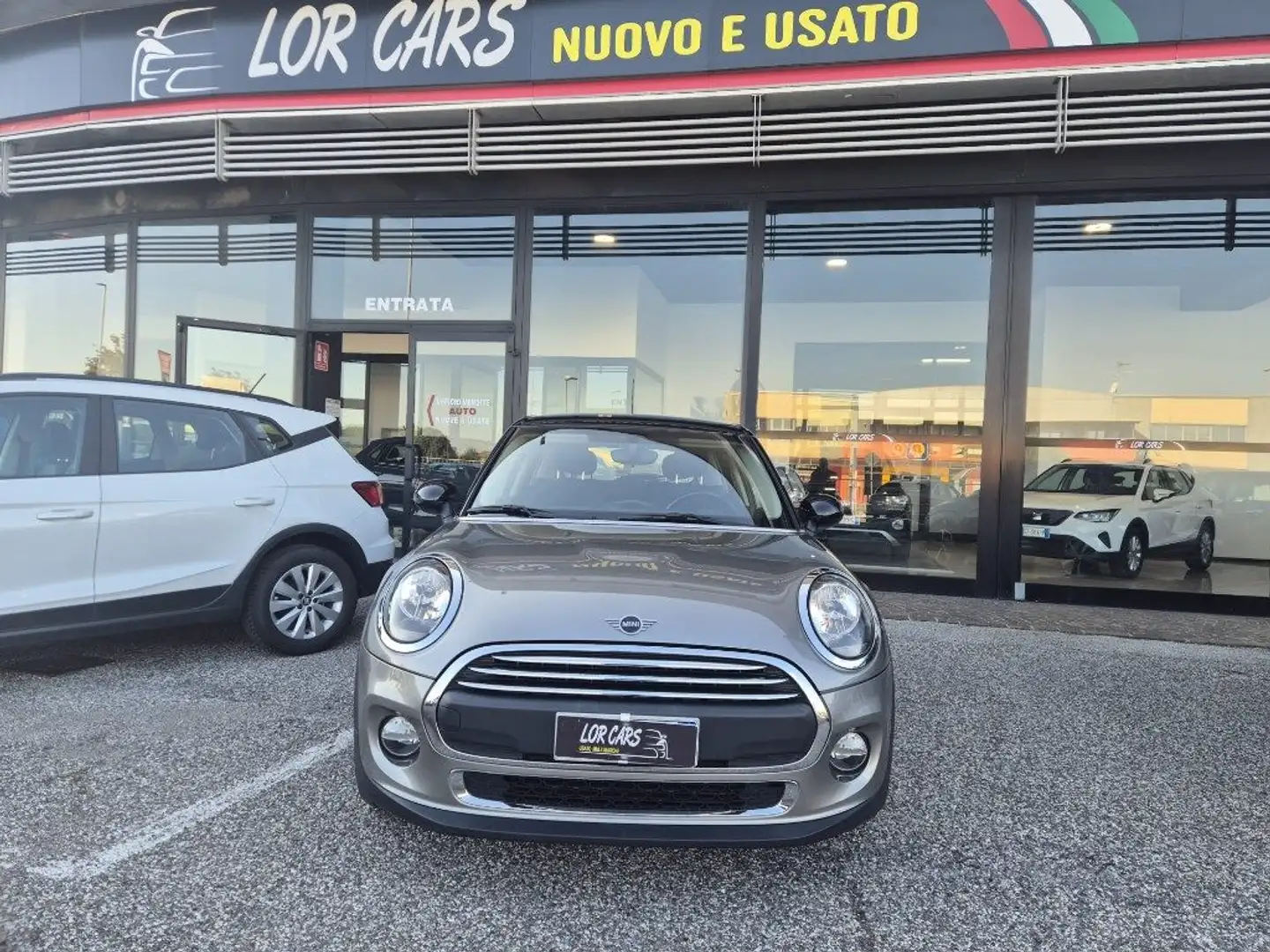 MINI One 1.5 One D Hype 5 porte Grigio - 2