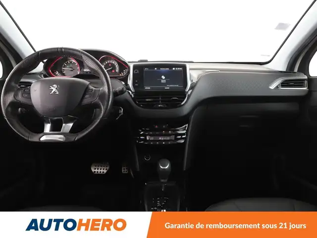 Peugeot 2008 view 12