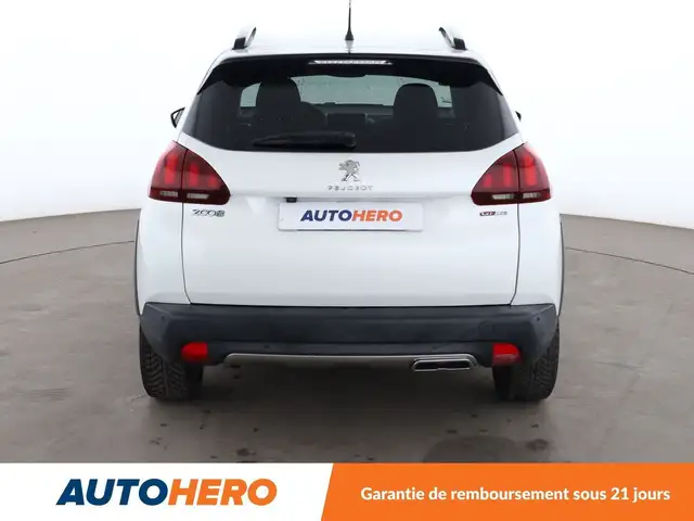 Peugeot 2008 view 5
