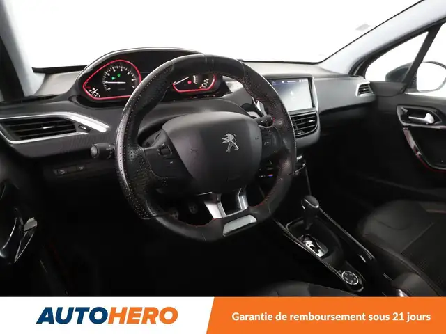 Peugeot 2008 view 11