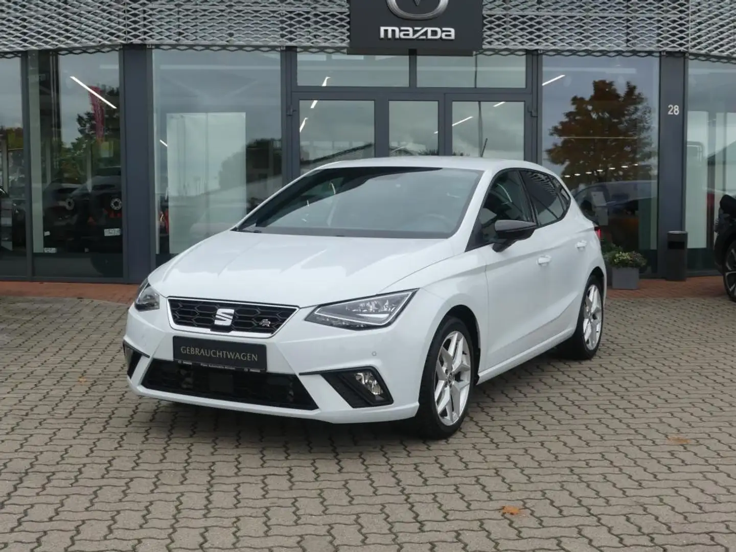 SEAT Ibiza 1.0 TSI FR OPF (EURO 6d) FR SHZ RFK Weiß - 2