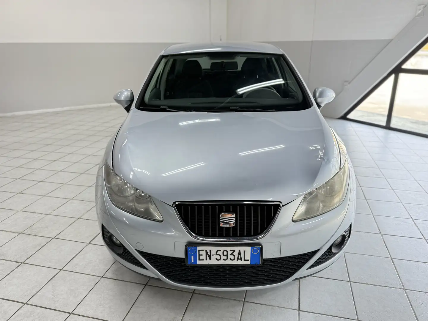 SEAT Ibiza 5p 1.2 tdi cr Copa Gri - 1