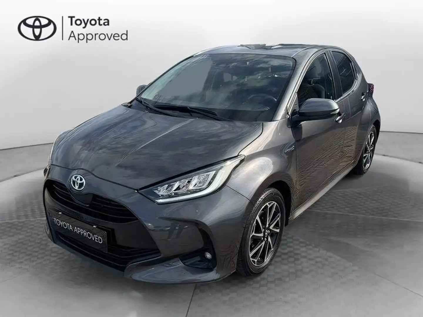 Toyota Yaris 1.5 Hybrid 5 porte Trend Grigio - 1