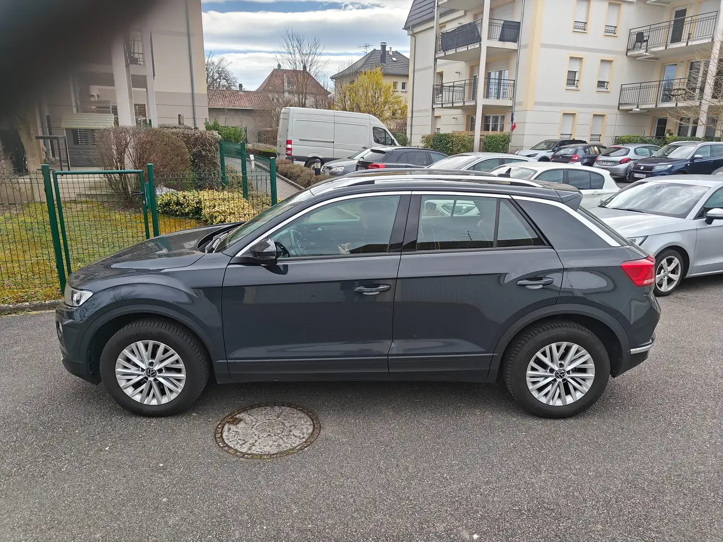 Volkswagen T-Roc T-Roc 1.5 TSI 150 Start/Stop BVM6 Lounge Business Gris - 1