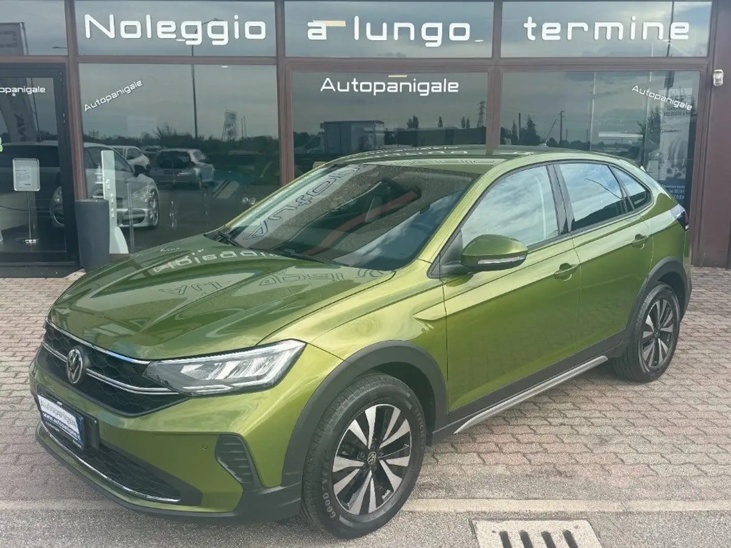 Volkswagen Taigo 1.0 TSI 110 CV DSG Life Verde - 2