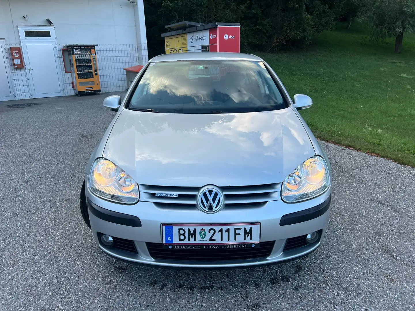 Volkswagen Golf Comfortline BlueMotion 1,9 TDI DPF - 2