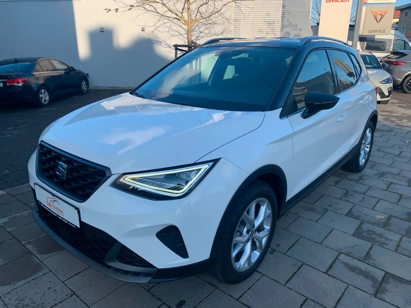 SEAT Arona FR 1,0TSi DSG Automatic Garantie Blanc - 1