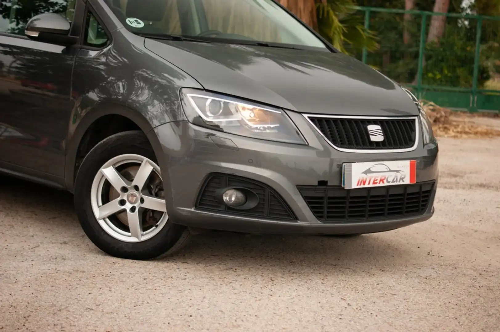 SEAT Alhambra 2.0 TDI 140 CV 4Drive Start&Stop Style Burdeos - 2