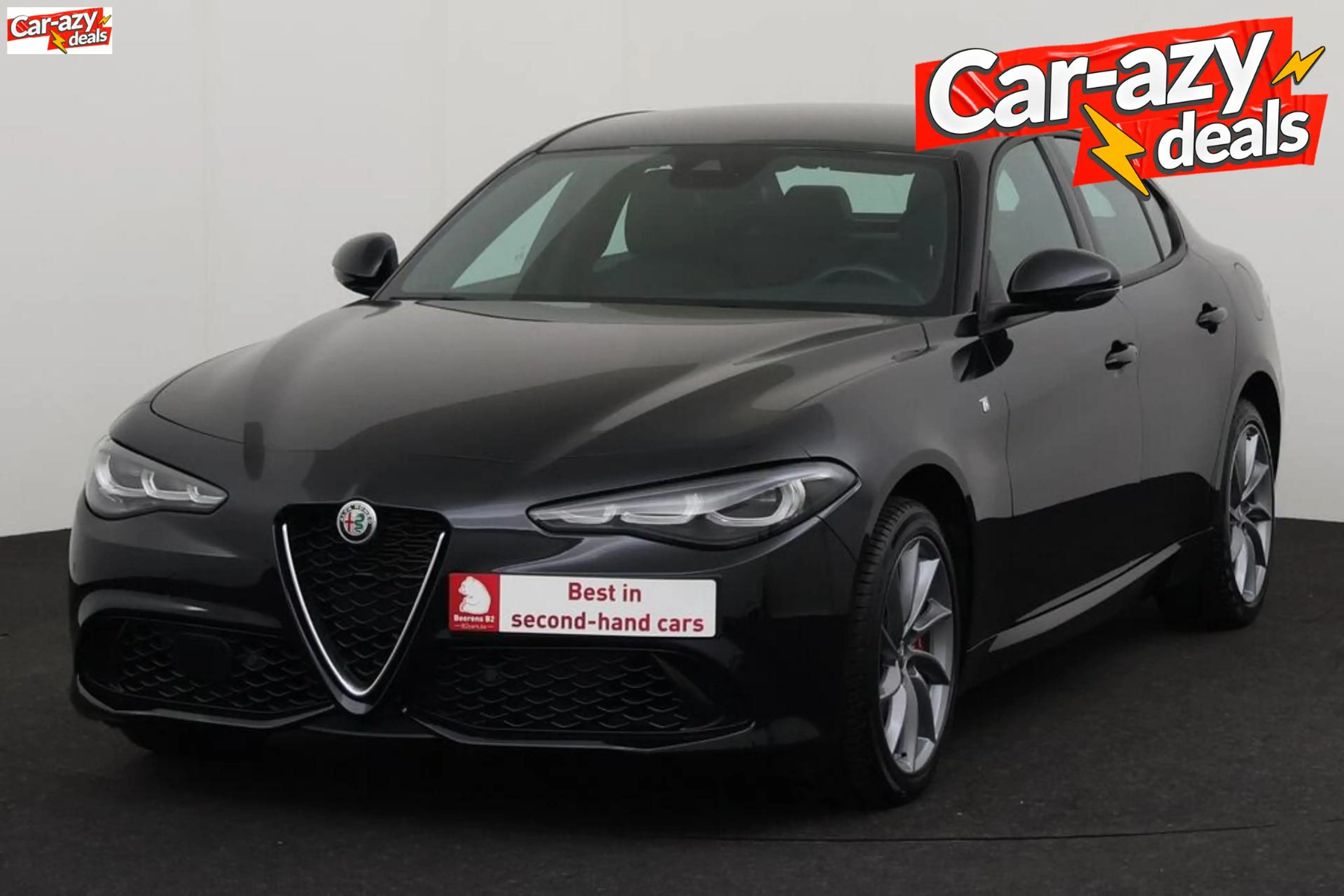 Alfa Romeo Giulia 2.0 T8 Q4 SPORT + A/T + GPS + LEDER + CAMERA + PDC