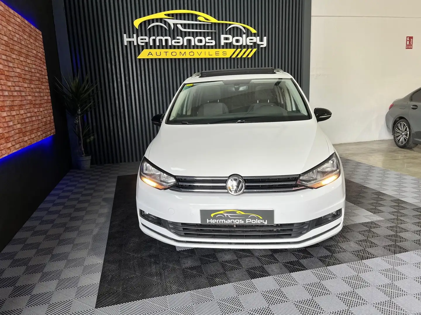 Volkswagen Touran 1.6TDI Business Edition 85kW Blanco - 2