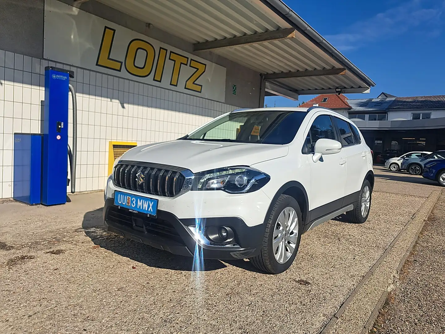 Suzuki SX4 S-Cross 1,4 DITC Hybrid shine Aut. Weiß - 1