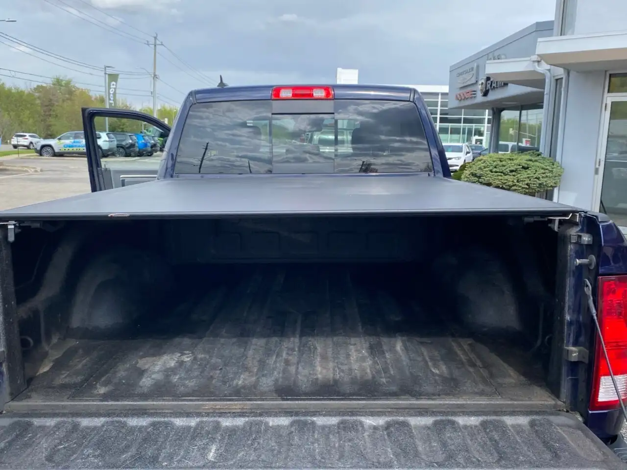 RAM 1500 снимка RAM 1500