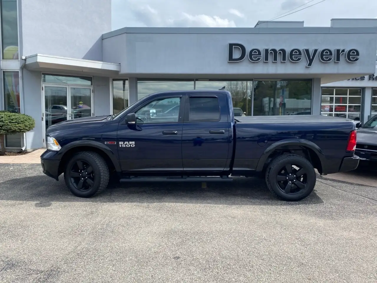 RAM 1500 снимка RAM 1500