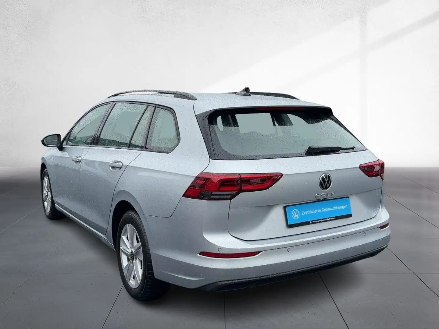 Volkswagen Golf Variant Golf VIII Variant Life 1.0 TSI LED KAM APP TRAV Argent - 2