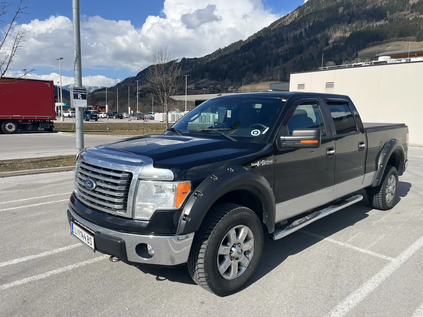 Ford F 150 XLT Flex Fuel Schwarz - 1