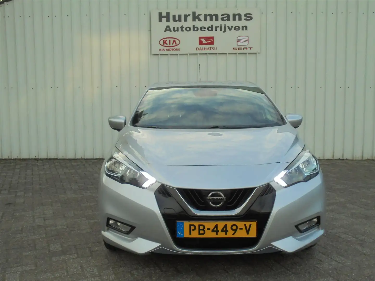 Nissan Micra 0.9 IG-T 90PK CONNECTA NL-AUTO DEALER OND Gris - 2