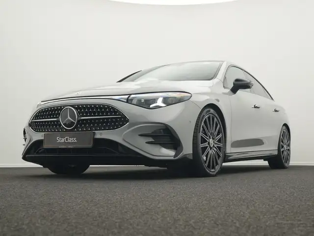 Mercedes-Benz Cla view 10