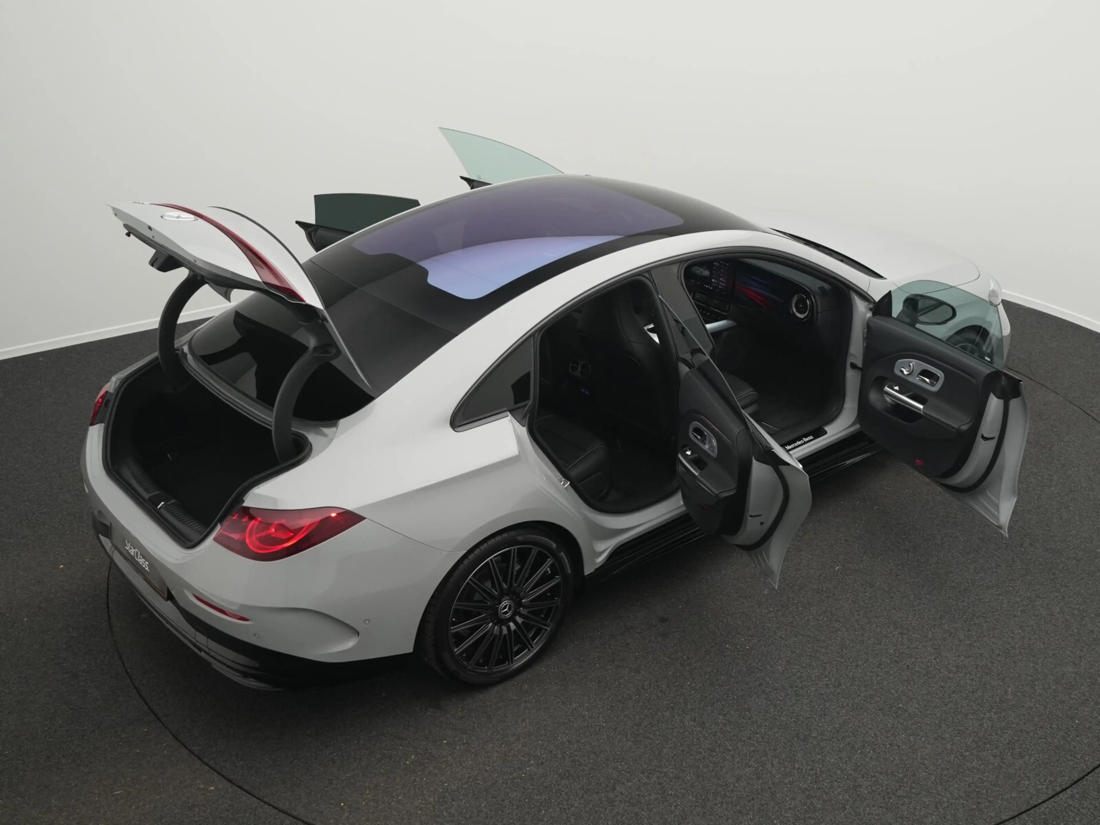 Mercedes-Benz CLA 200 CLA 200 Multi+Pano+Night+Memo+19" — photo 15