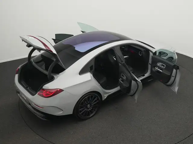 Mercedes-Benz Cla view 15