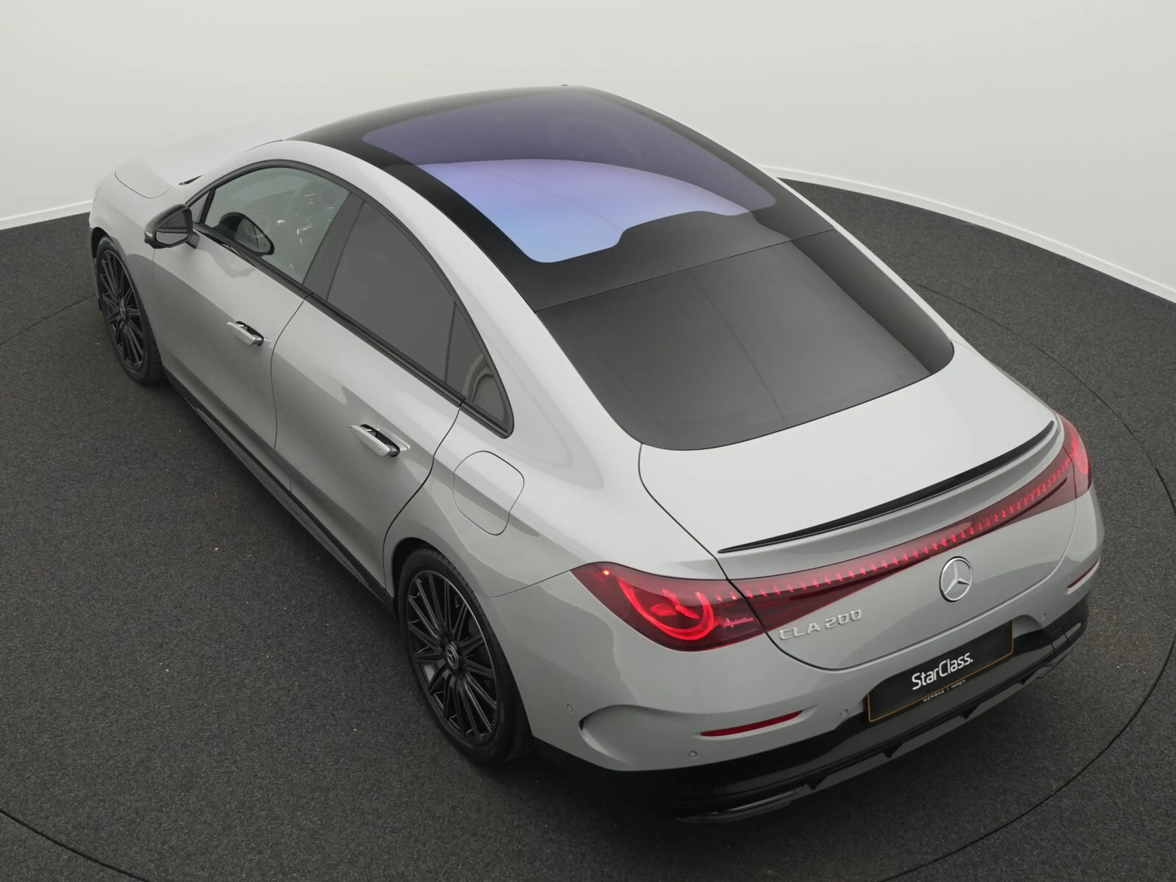 Mercedes-Benz CLA 200 CLA 200 Multi+Pano+Night+Memo+19" — photo 13