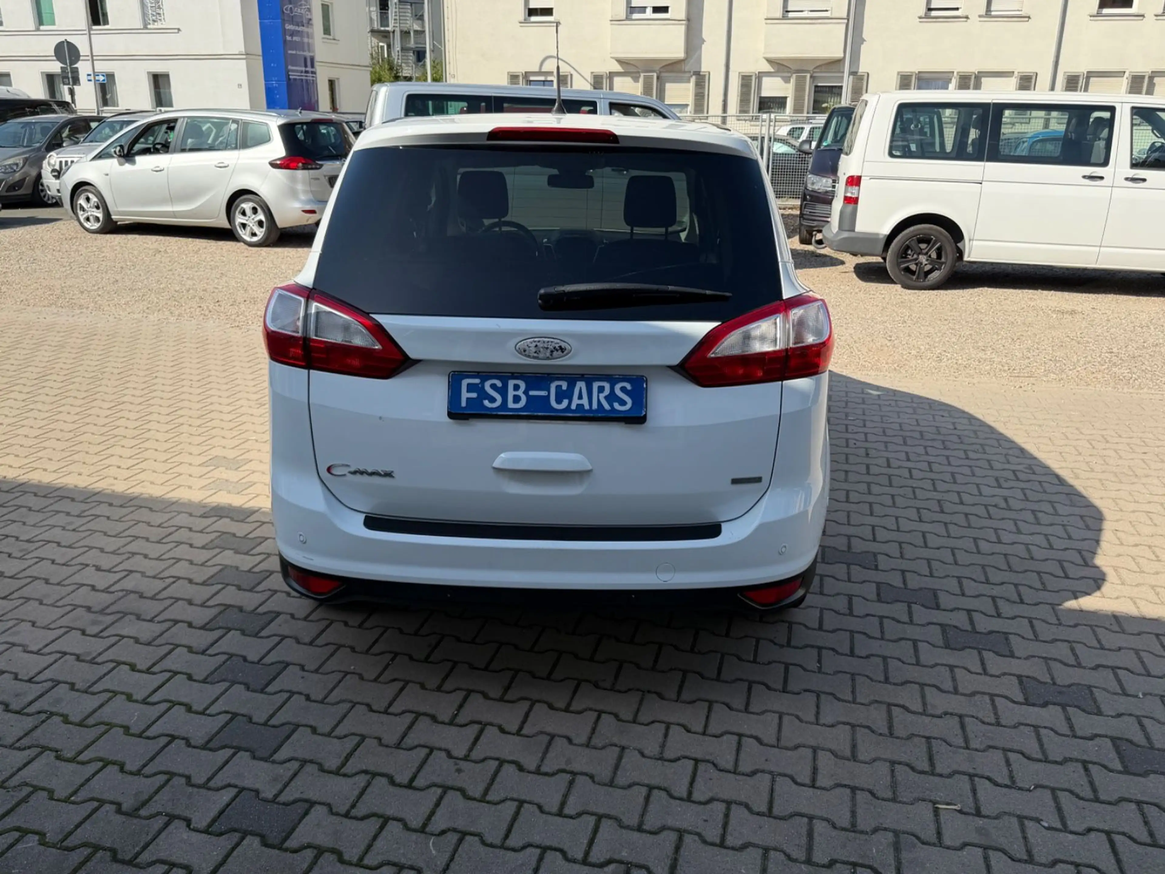 Ford Grand C-Max Grand C-MAX Titanium — photo 5