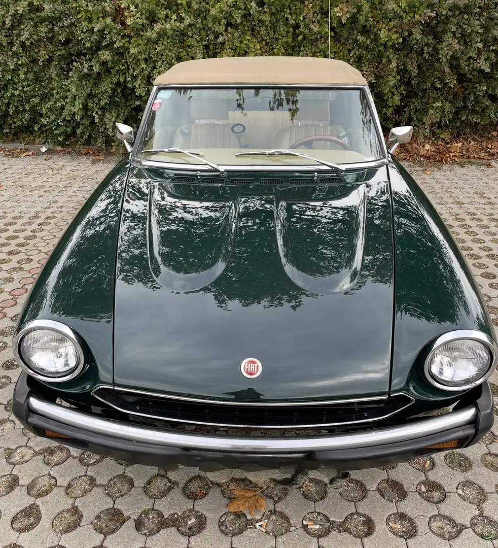 Fiat 124 Spider Spidereuropa USA-Version Grün - 2