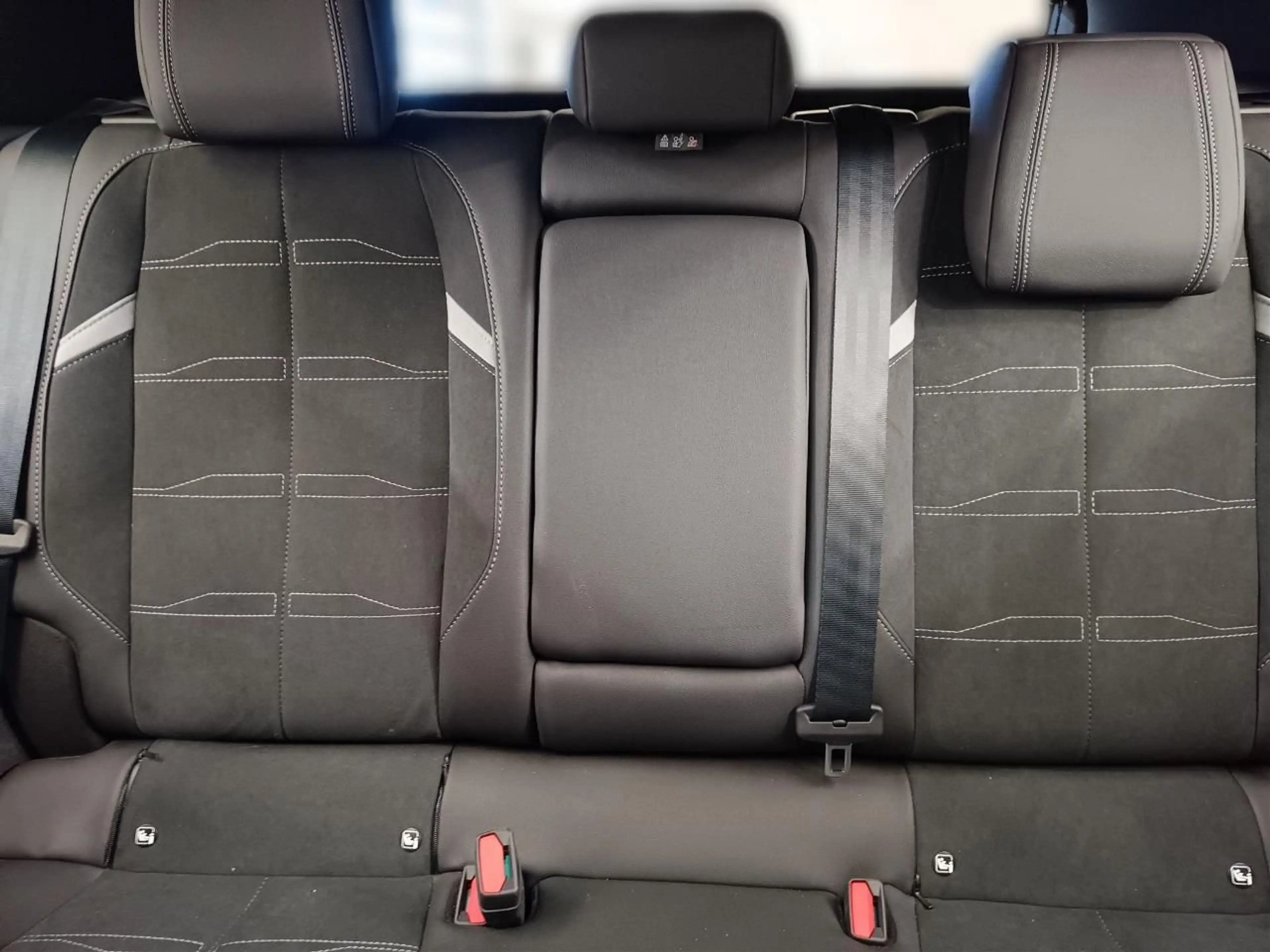 Opel Astra L 1.2 Turbo GS ACC+LED+Navi+SD+SHZ+2xKlima — photo 9
