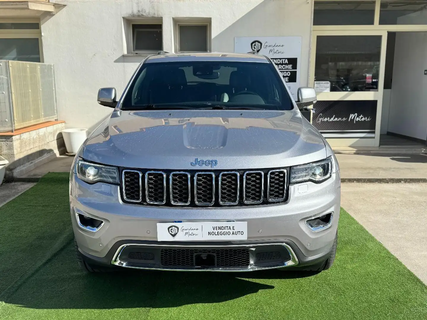 Jeep Grand Cherokee 3.0 V6 Limited 250cv auto my18 E6d Argento - 2