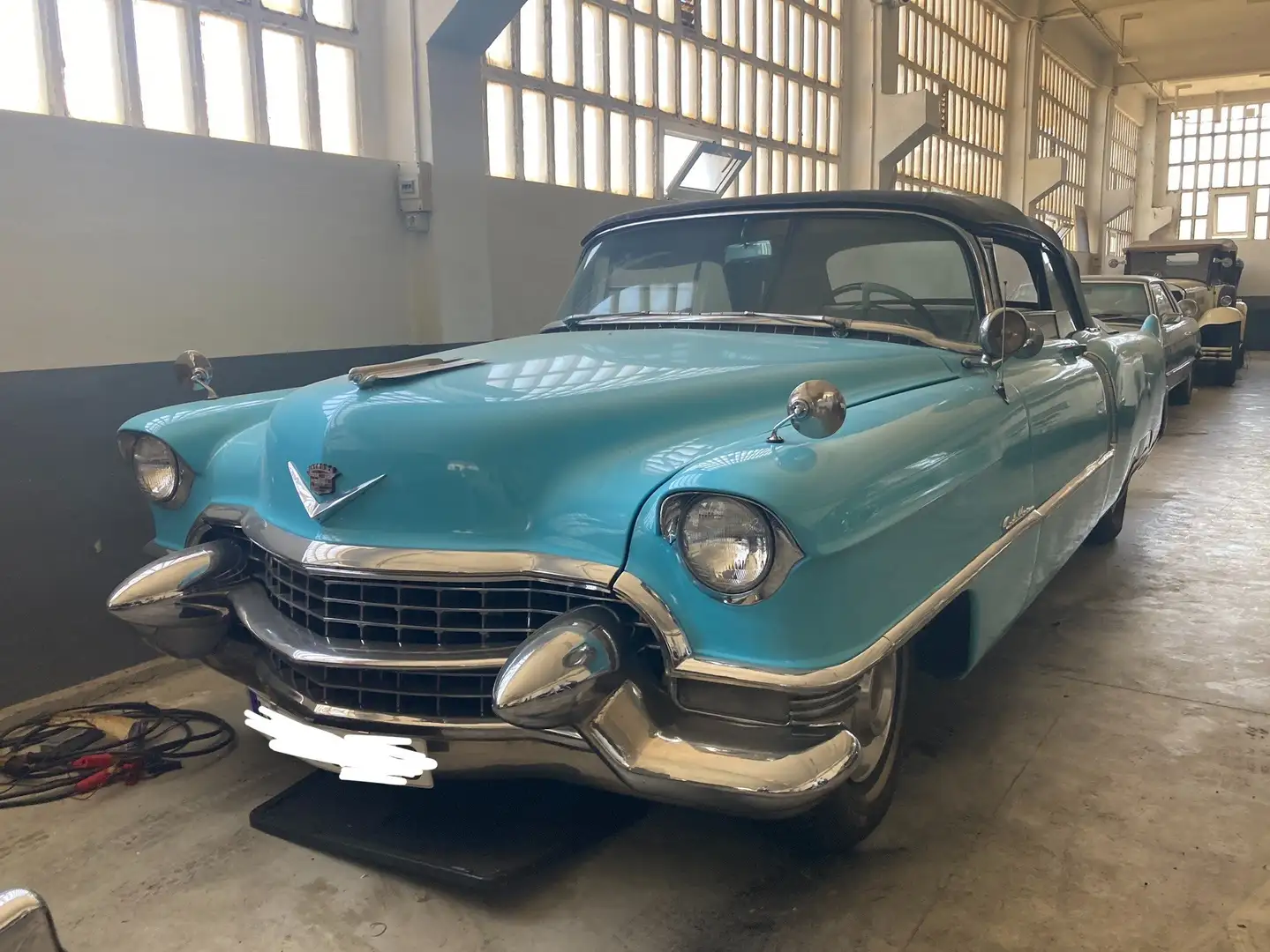 Cadillac Series 62 Convertible Bleu - 2
